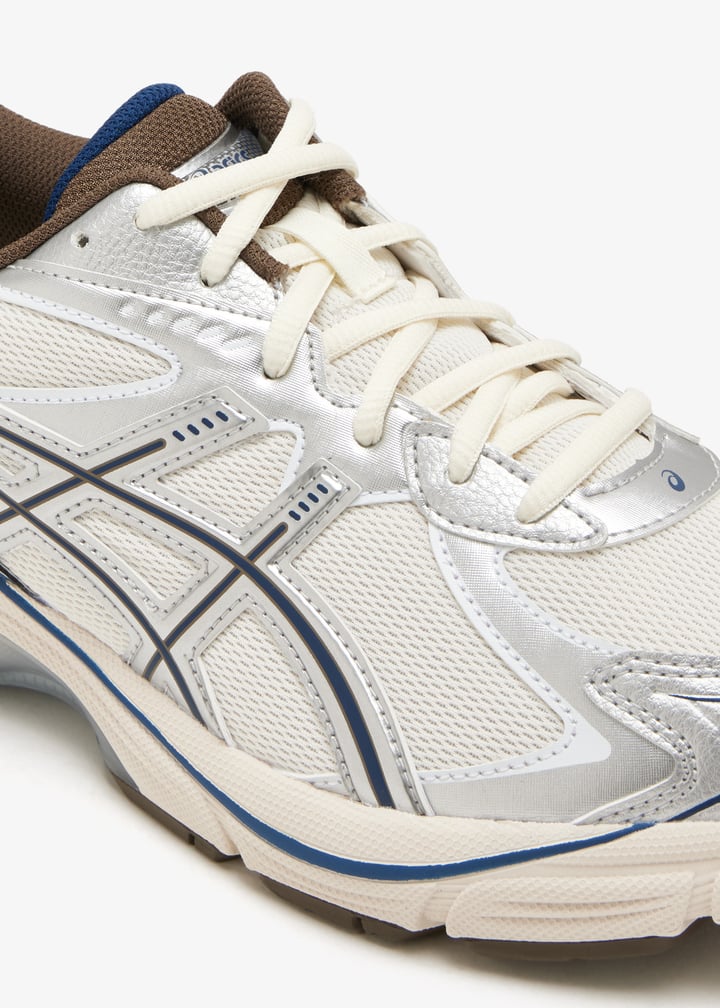 1203a320-114_5.jpg?ts=20251209022531