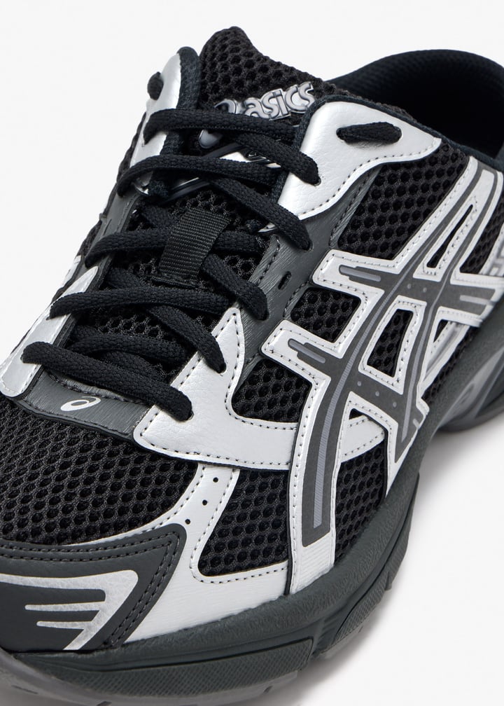ASICS Gel-1130 mules for ADULT-UNISEX, Men, Women - Black in KSA