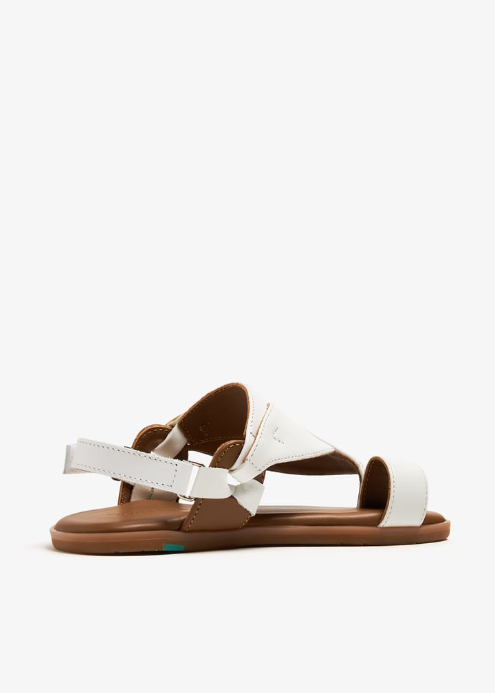 1445-b-white-strap_6.jpg?ts=20240404034517