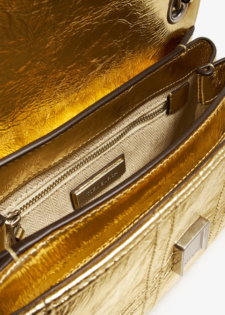 152475-700_6.jpg?ts=20231124051535