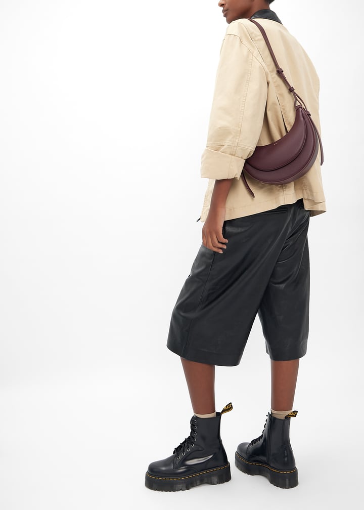 15265001-black_3.jpg?ts=20241015030516