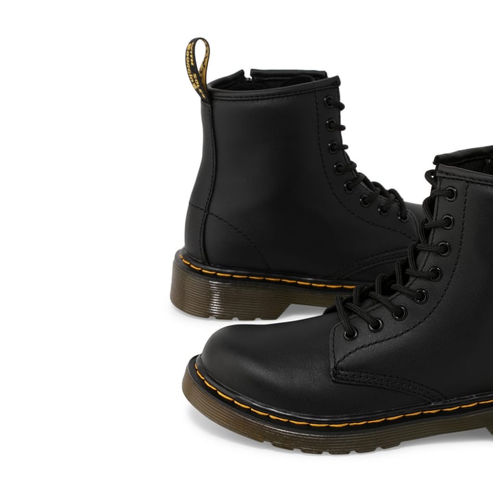 15382001-black_2.jpg?ts=20251105123533