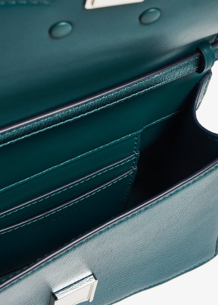 156700-300_6.jpg?ts=20240224031613