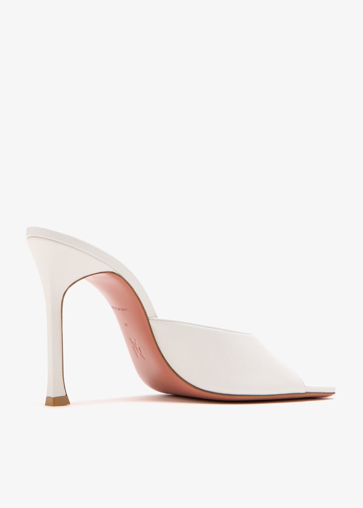 15s365592ale-whtnap_6.jpg?ts=20251017030528