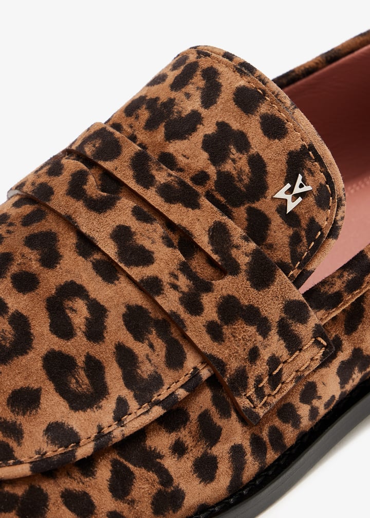 15s365761til-leprsu_5.jpg?ts=20250819115106