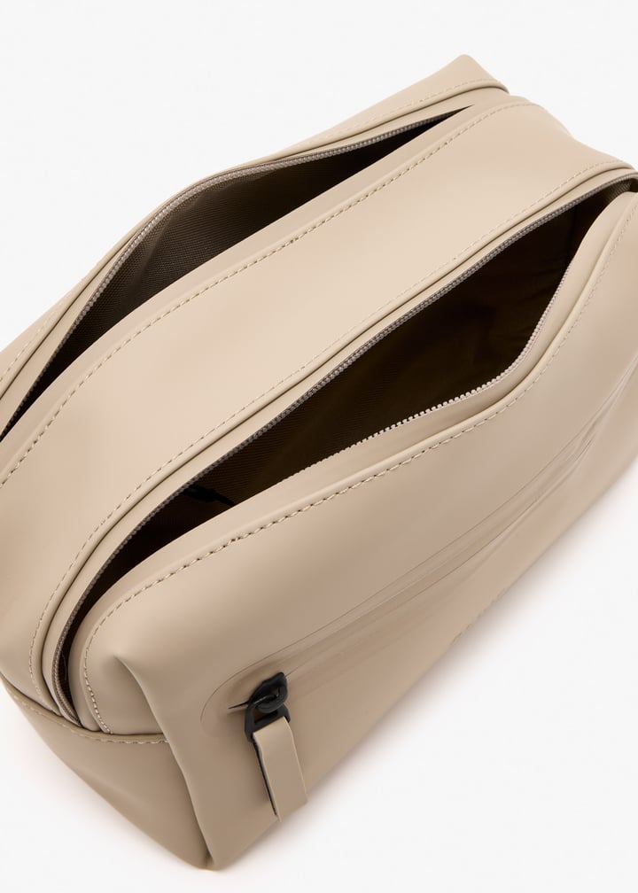 16000-133_7.jpg?ts=20260409030534