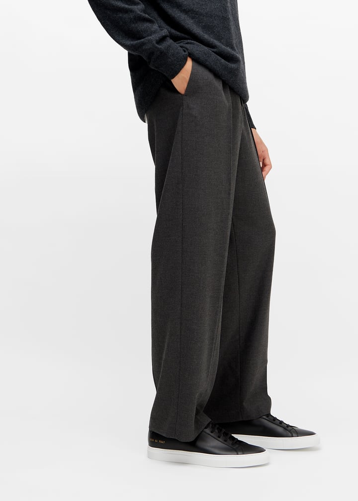 1658-7547_2.jpg?ts=20260328030227