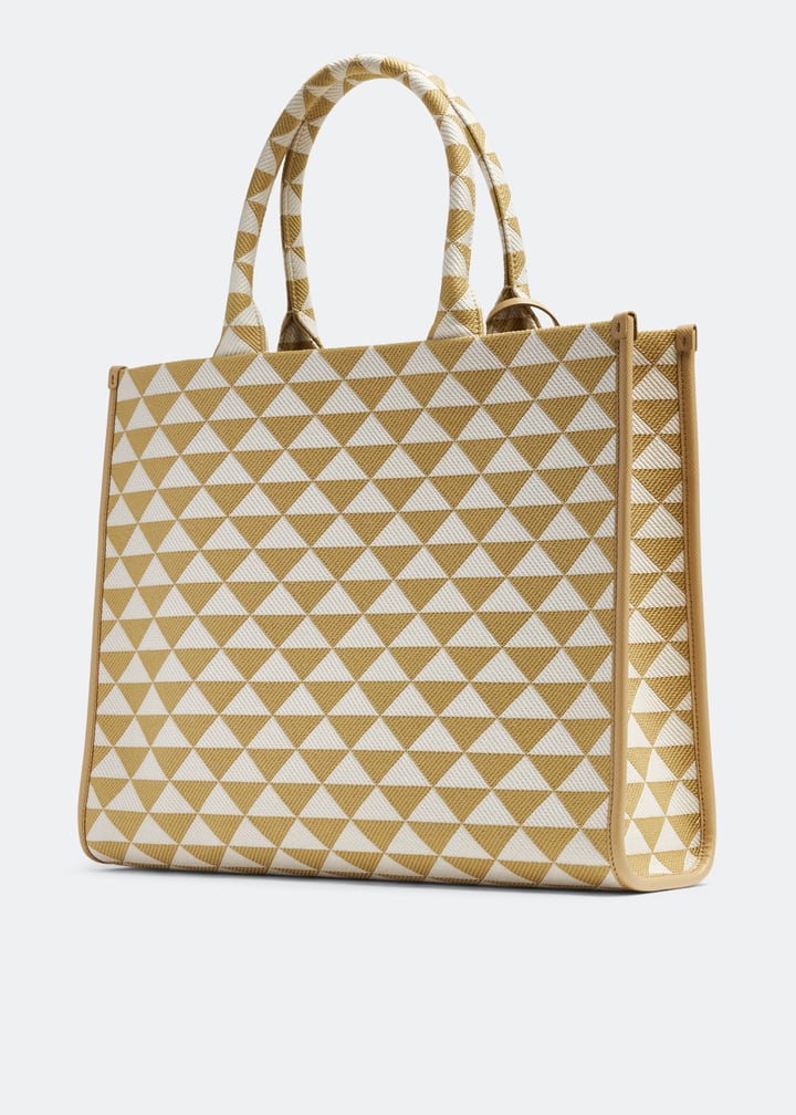 1ba356oom2fklf0j0av_5.jpg?ts=20230804034109