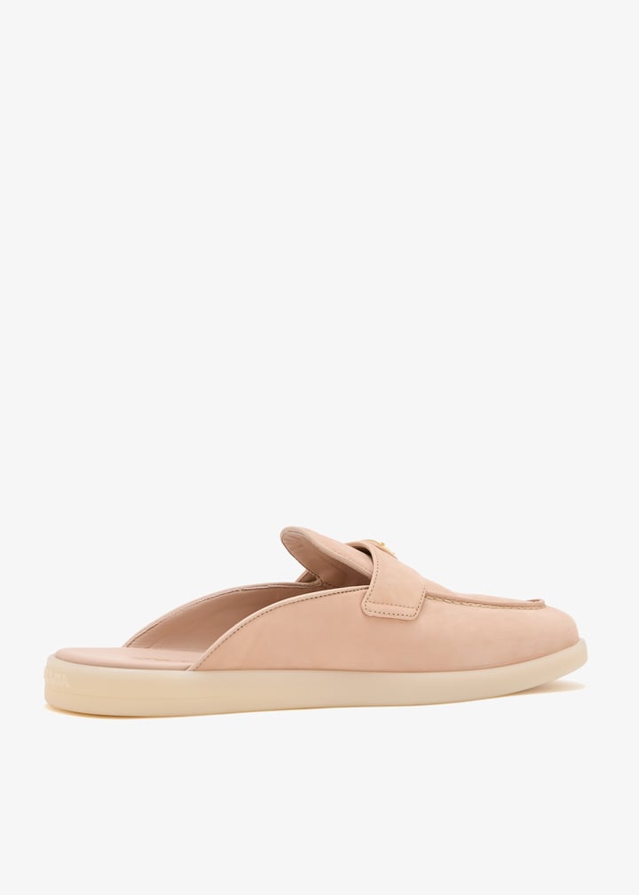 1d270nb025037f0924f_6.jpg?ts=20260204050531