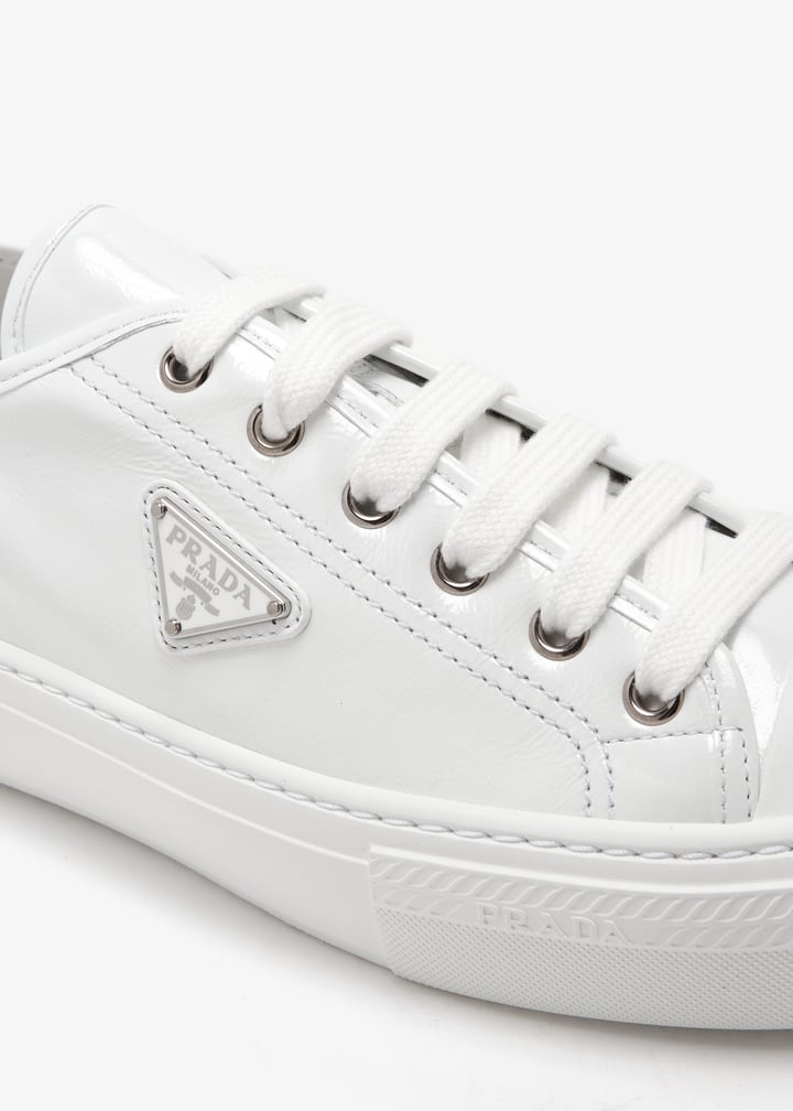 [PRADA] ナプラック スニーカー レディース / Naplak Sneakers 0400022139331_BLACK?wid=600&