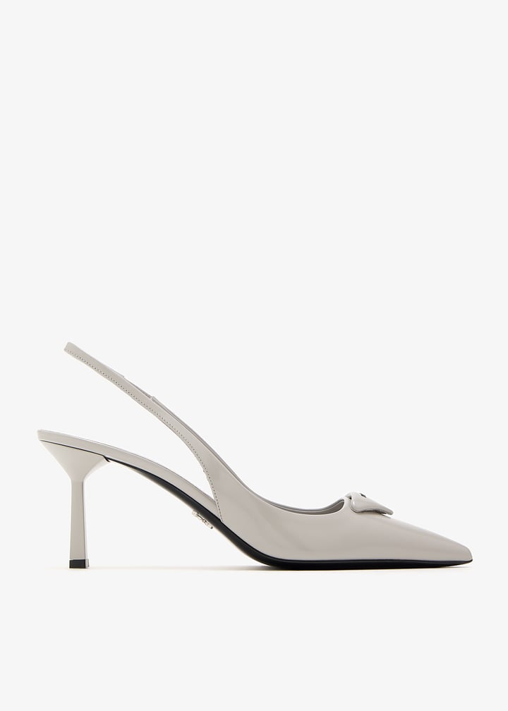【大人なエレガント♪】PRADA brushed leather slingbacks Prada Brushed leather slingback pumps for Women - Black in