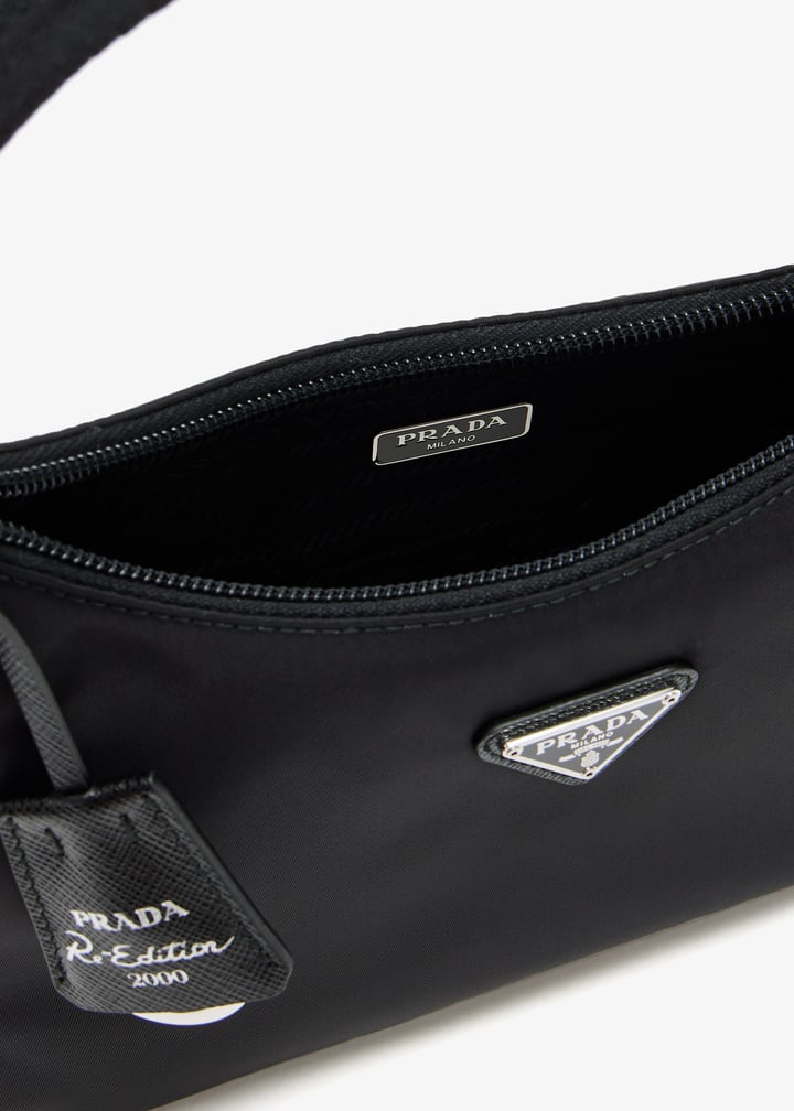 バッグ・カバンその他 Prada Mini Prada Re-Edition 2000 in black Re-Nylon Black Re-nylon Prada Re-edition 2000 Mini-bag | PRADA