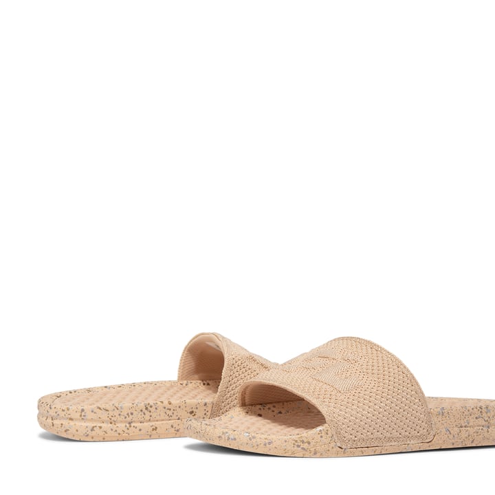 2-4-002-420-275_3.jpg?ts=20220505182345