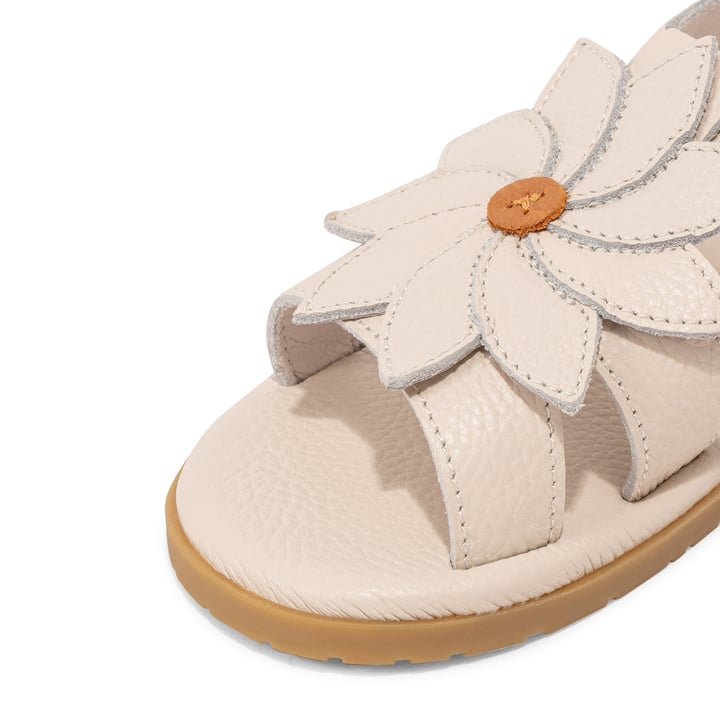 2003001-cl009_3.jpg?ts=20220504174112