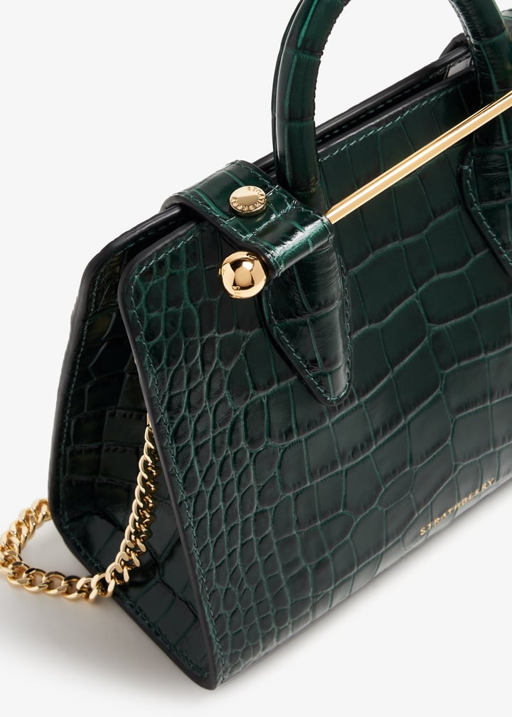 20204170175900-botgrn_4.jpg?ts=20240116030512