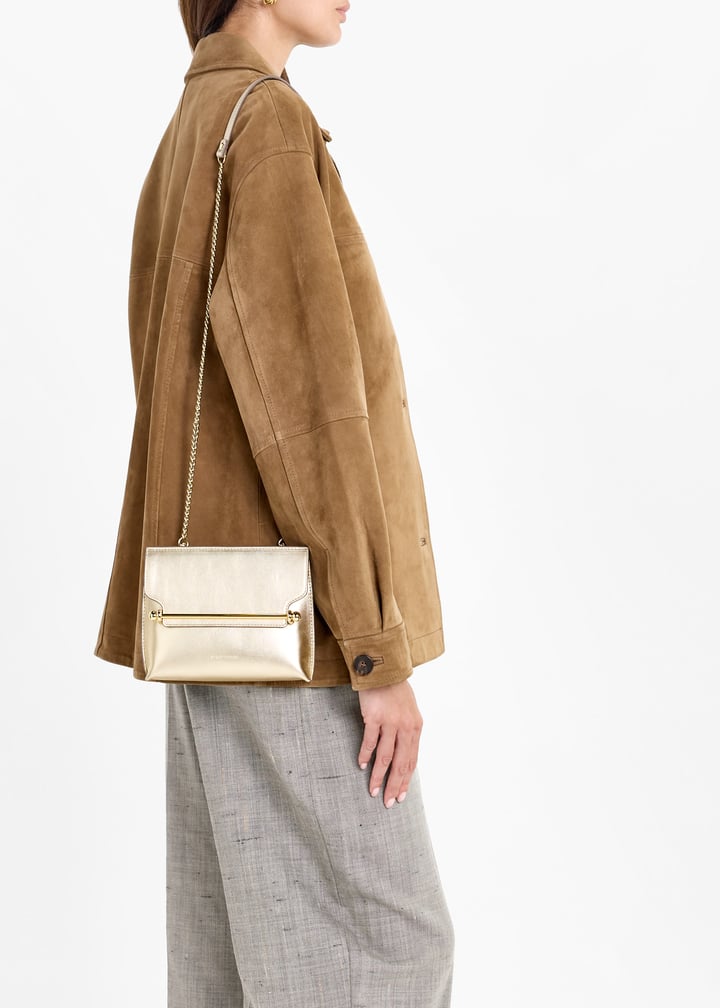 20261014032610-gold_2.jpg?ts=20251218021536