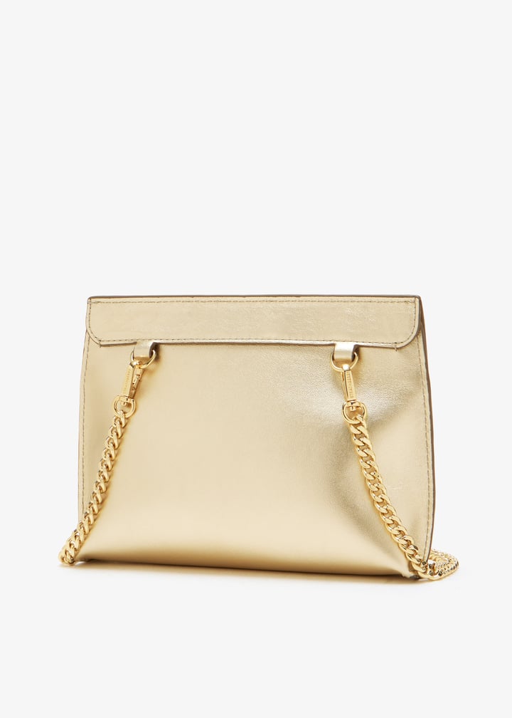 20261014032610-gold_6.jpg?ts=20251218021536