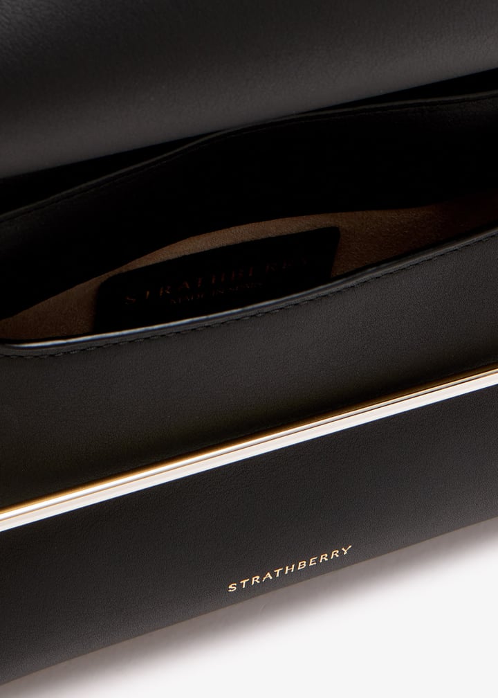 20261100032100-black_7.jpg?ts=20251208130113