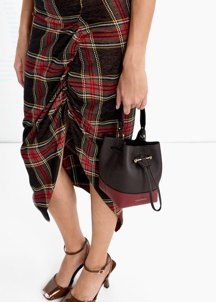 20261125676165-esoxbl_2.jpg?ts=20251217020533