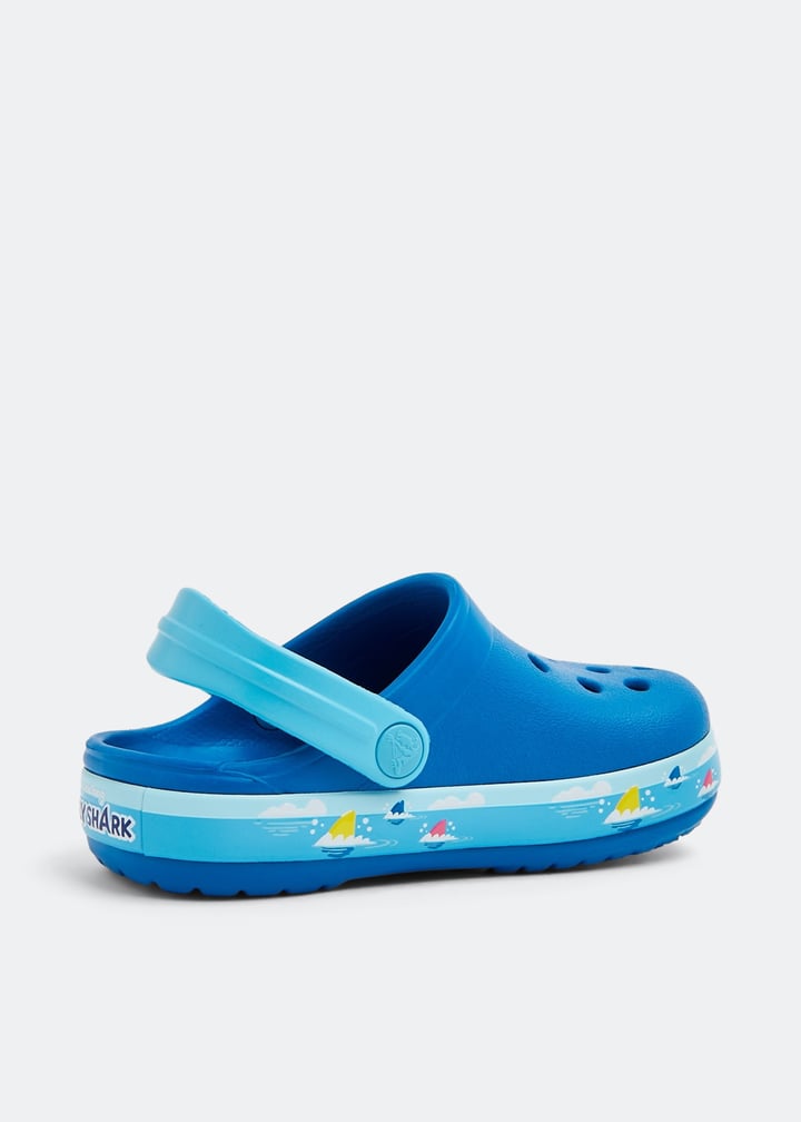Crocs Baby Shark clogs for Kids Unisex Blue in Oman Level Shoes