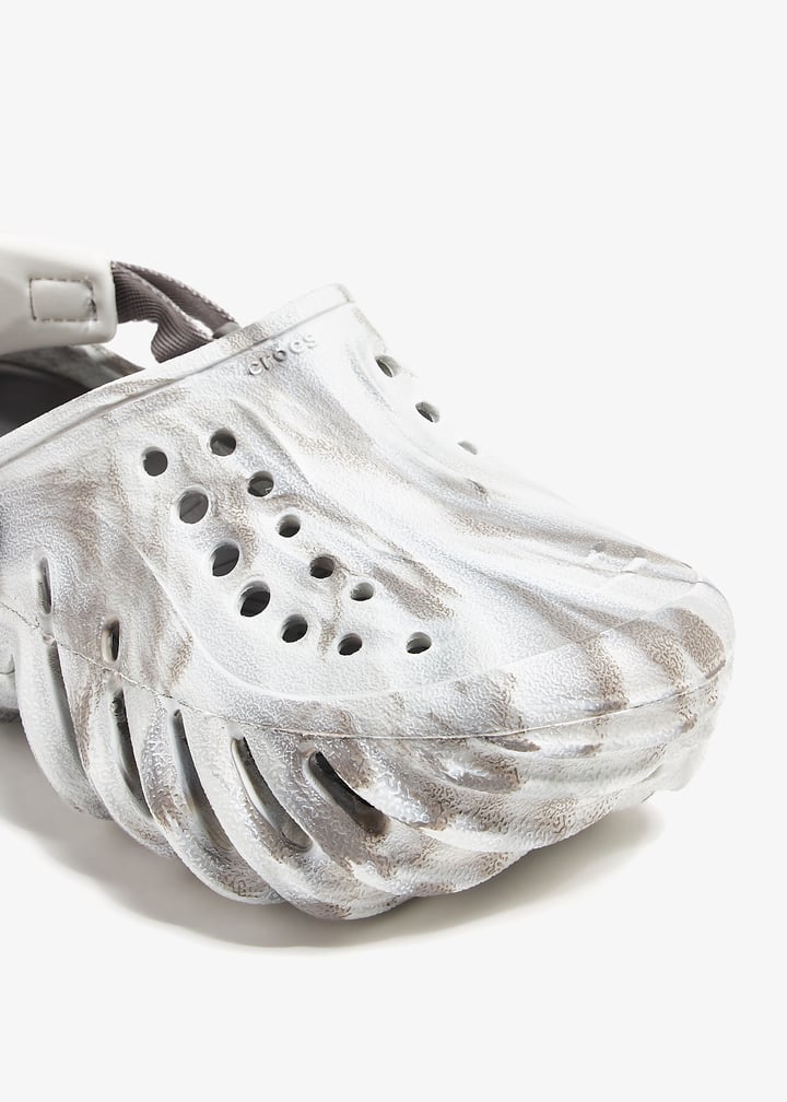 Crocs Echo Marbled clogs for Boy - Grey in UAE | Level Shoes