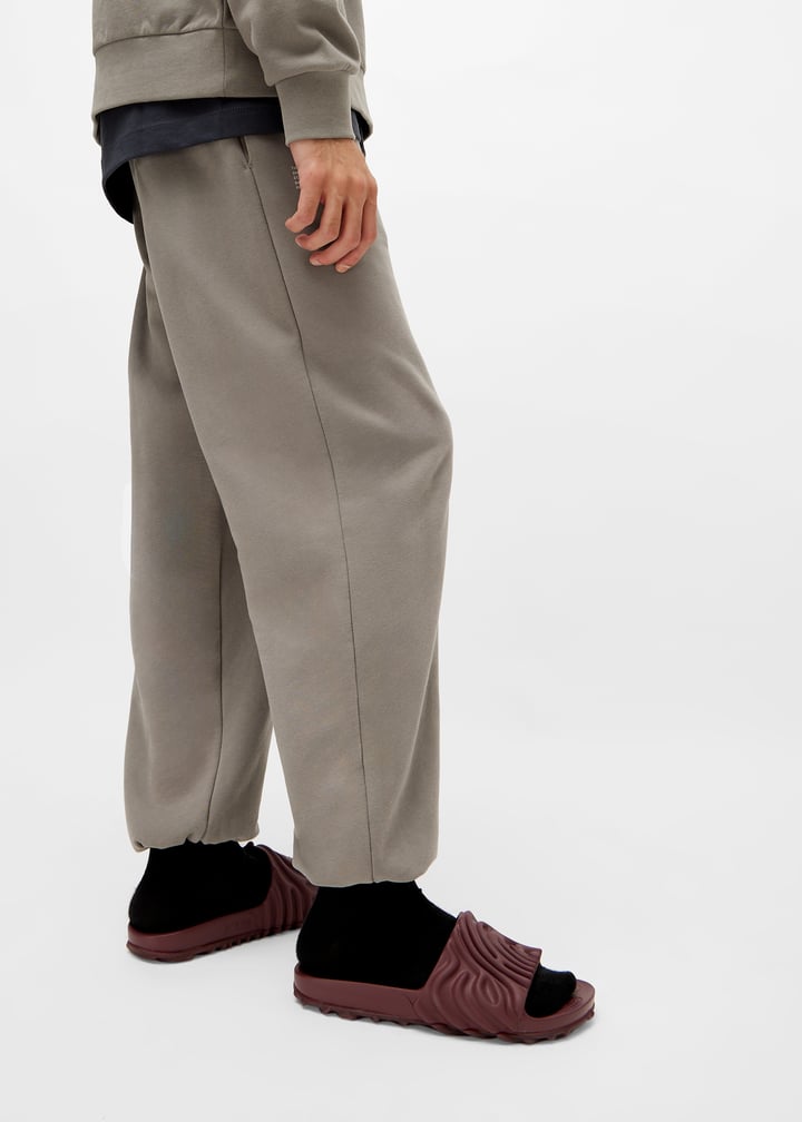 208685-6wo_2.jpg?ts=20231027035019