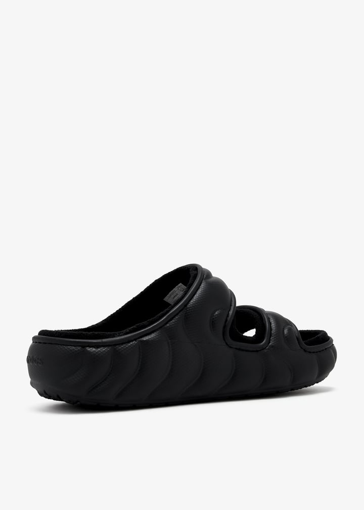 Crocs Classic Cozzzy Overpuff sandals for ADULT-UNISEX, Men, Women