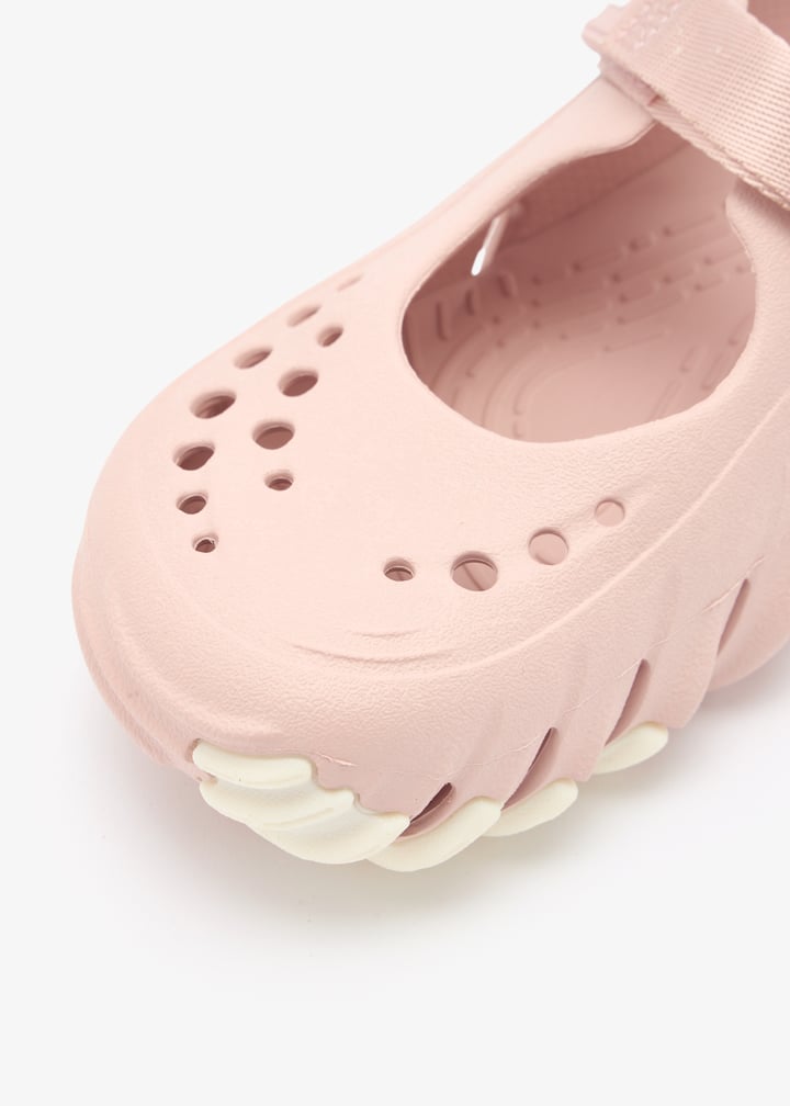 211996-685_5.jpg?ts=20260217111646