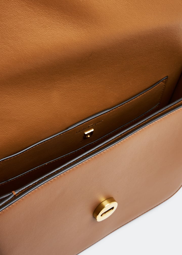 212915-759667_5.jpg?ts=20230202030505