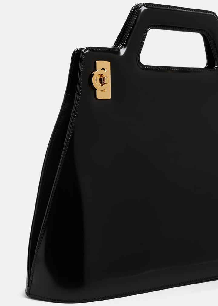 【Ferragamo】Ferragamo wanda top handle【ランク:A】 FERRAGAMO Wanda East-West top handle | REVERSIBLE
