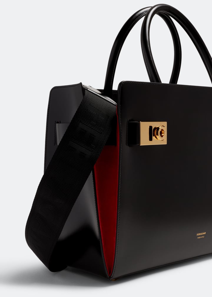 関税込 FERRAGAMO TOP HANDLE BAGS 18898000_42108137_600.jpg