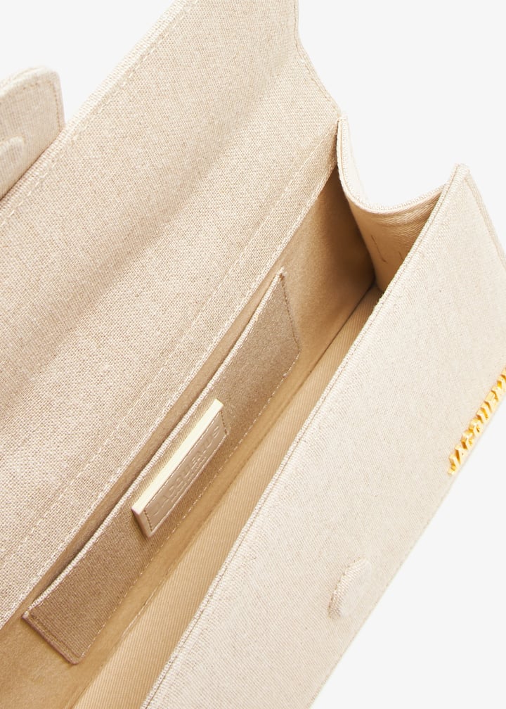 213ba007-3071-140_7.jpg?ts=20240612032014