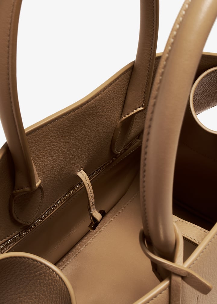 215608-769115_6.jpg?ts=20231116033012