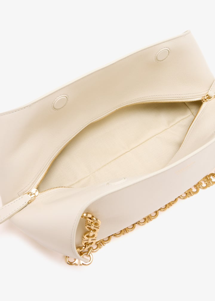 21a371-789513_7.jpg?ts=20251231020533