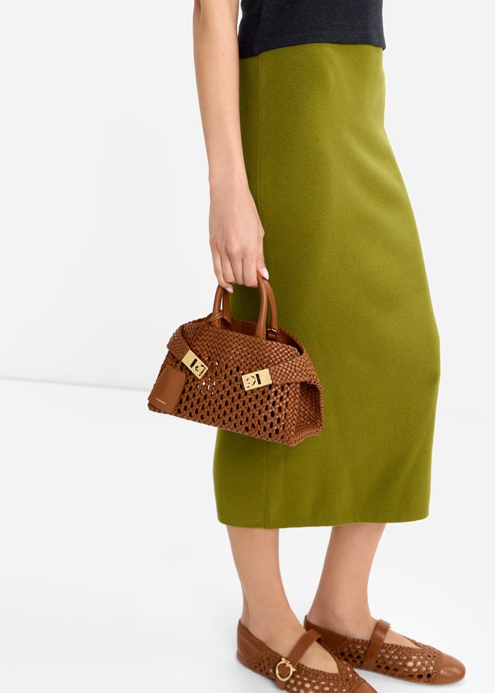 21a605-790001_2.jpg?ts=20260205040713