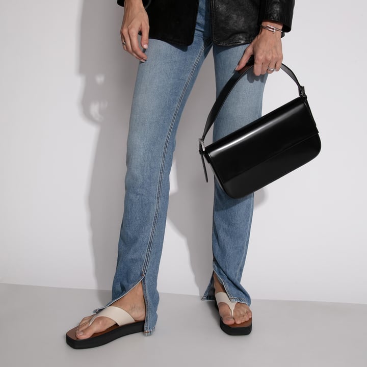 21crmnsblwmed-black_5.jpg?ts=20220505182437