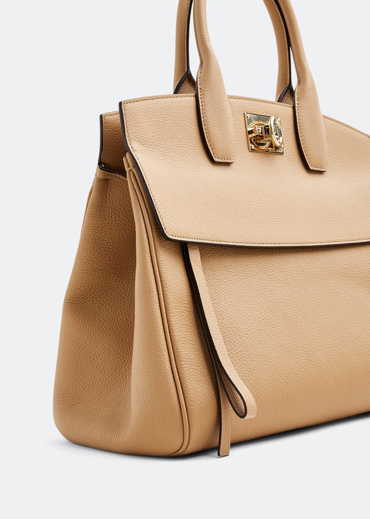 21h167-749798_2.jpg?ts=20221115032506