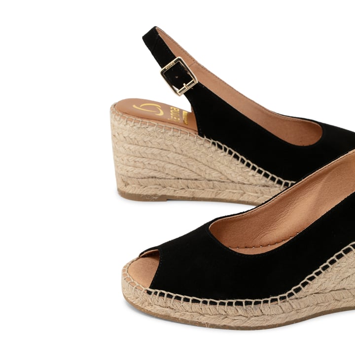 21kv0705-antngr_2.jpg?ts=20220504174329