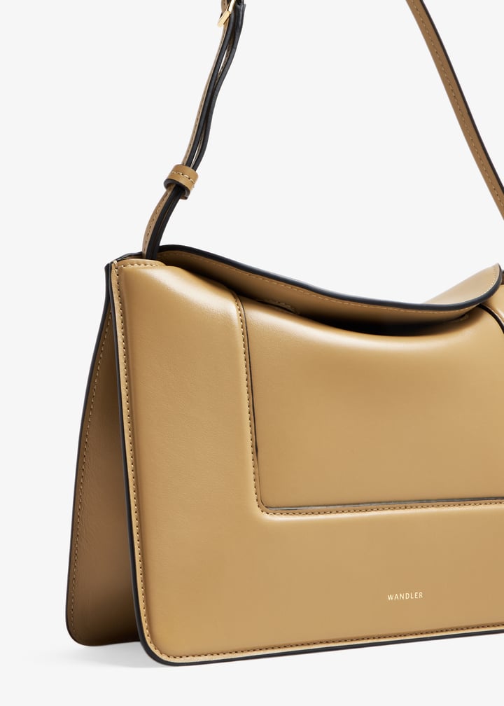 22108-000090-1296_4.jpg?ts=20231220030512