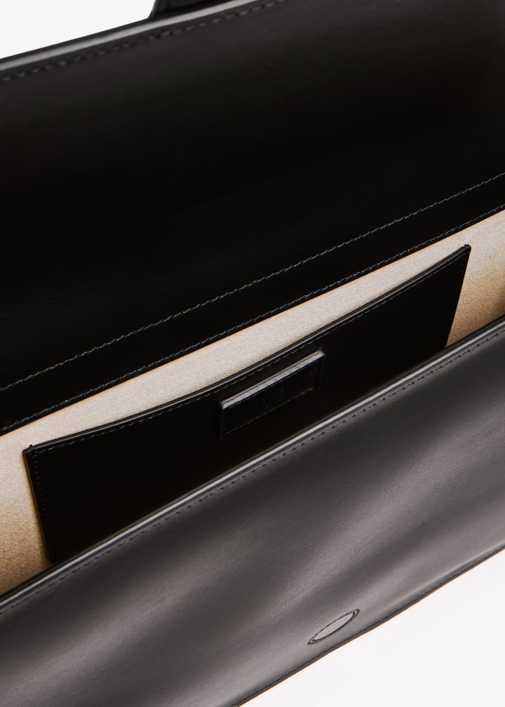 221ba014-3000-990_6.jpg?ts=20240608192512