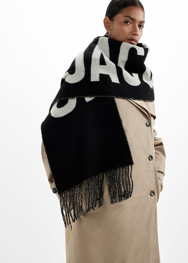 ボレロ・ショール JACQUEMUS Black wool scarf with logo JACQUEMUS Black wool scarf with logo – Lord & Taylor