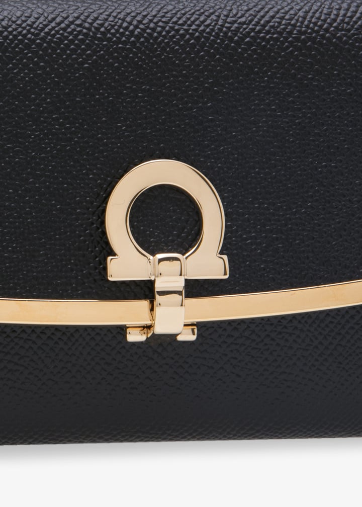 22d150-683312_3.jpg?ts=20240107030518