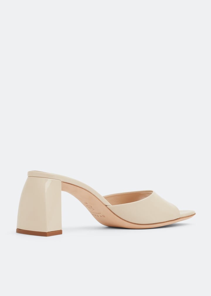 22fwromymomp-om_4.jpg?ts=20220914030510