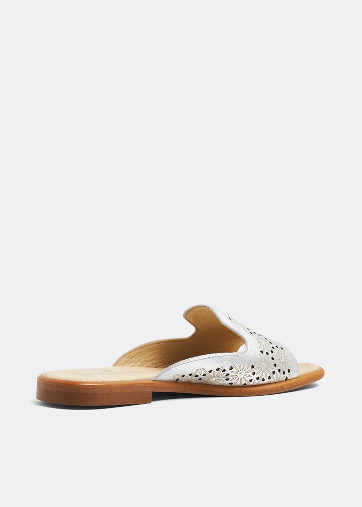 231879-lmdarg_3.jpg?ts=20230217033009