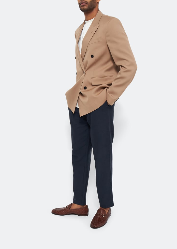 231u039-2-nuez_2.jpg?ts=20230127030507