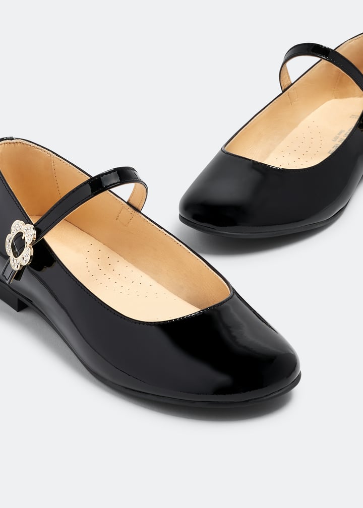 232485-chaneg_3.jpg?ts=20230803033009