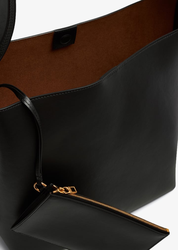 233ba354-3143-990_7.jpg?ts=20240301060651