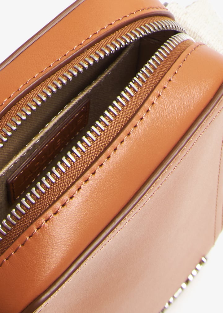 235ba091-3061-811_7.jpg?ts=20240615030513