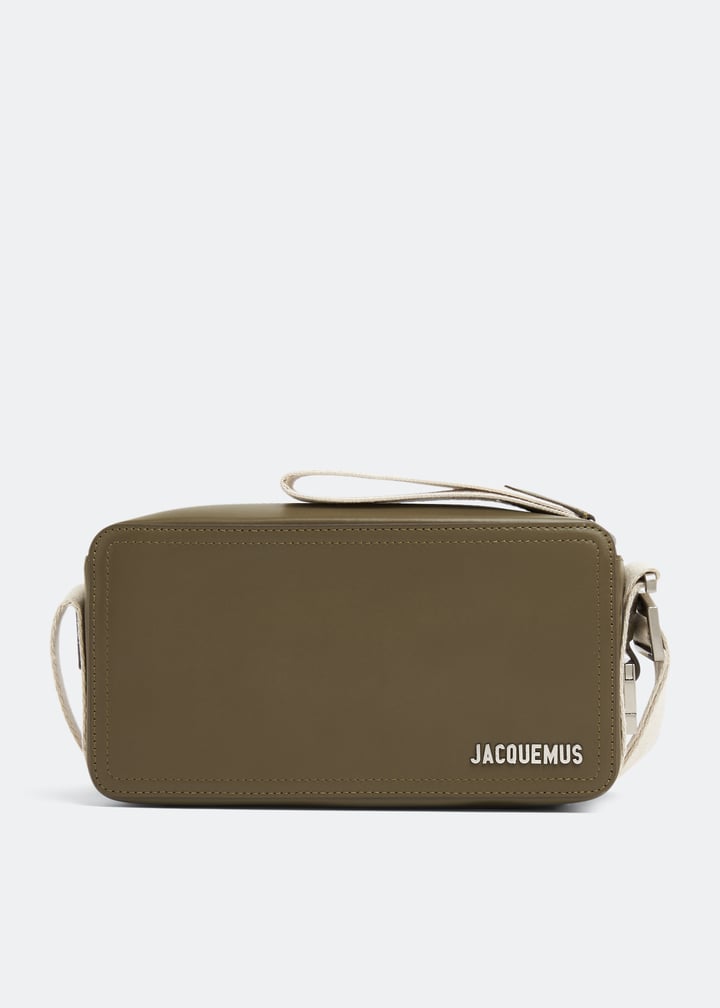 【JACQUEMUS】Le Cuerda Horizontal レザー バッグ 関送無料 Jacquemus Le Cuerda Leather Horizontal Messenger Bag | Saks