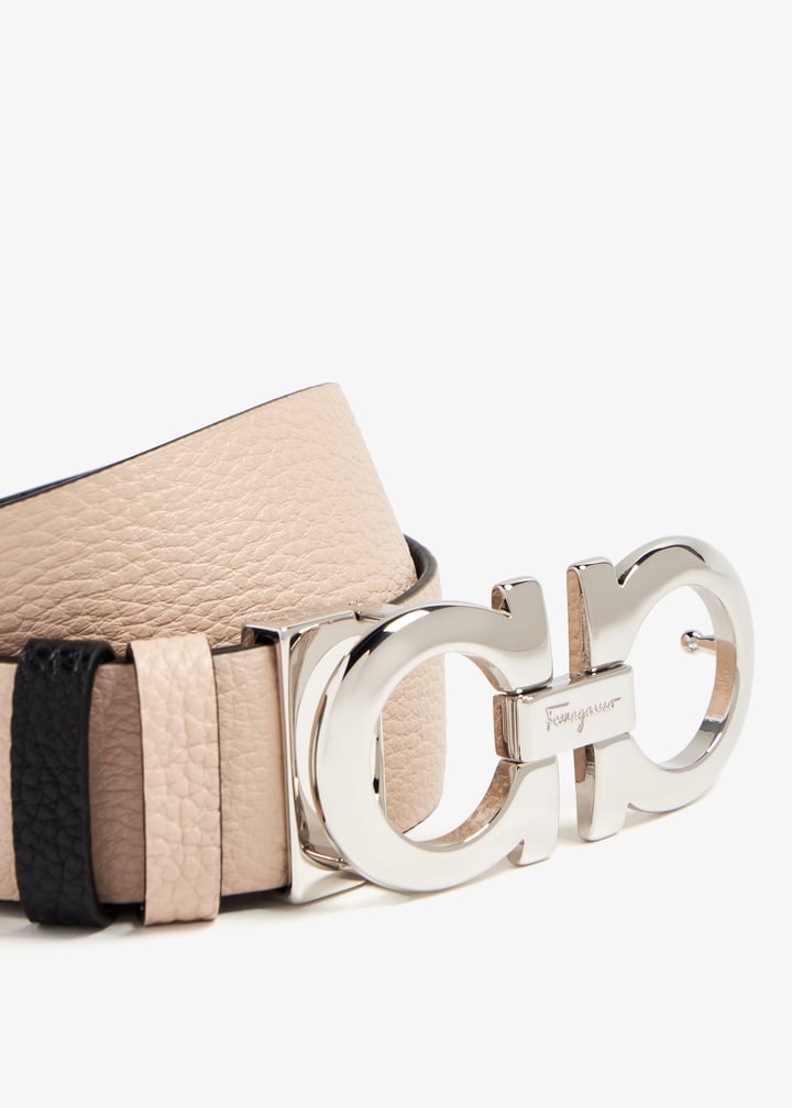 ベルト FERRAGAMO BEIGE LEATHER GANCINI BELT Reversible and adjustable Gancini belt - Women | Ferragamo